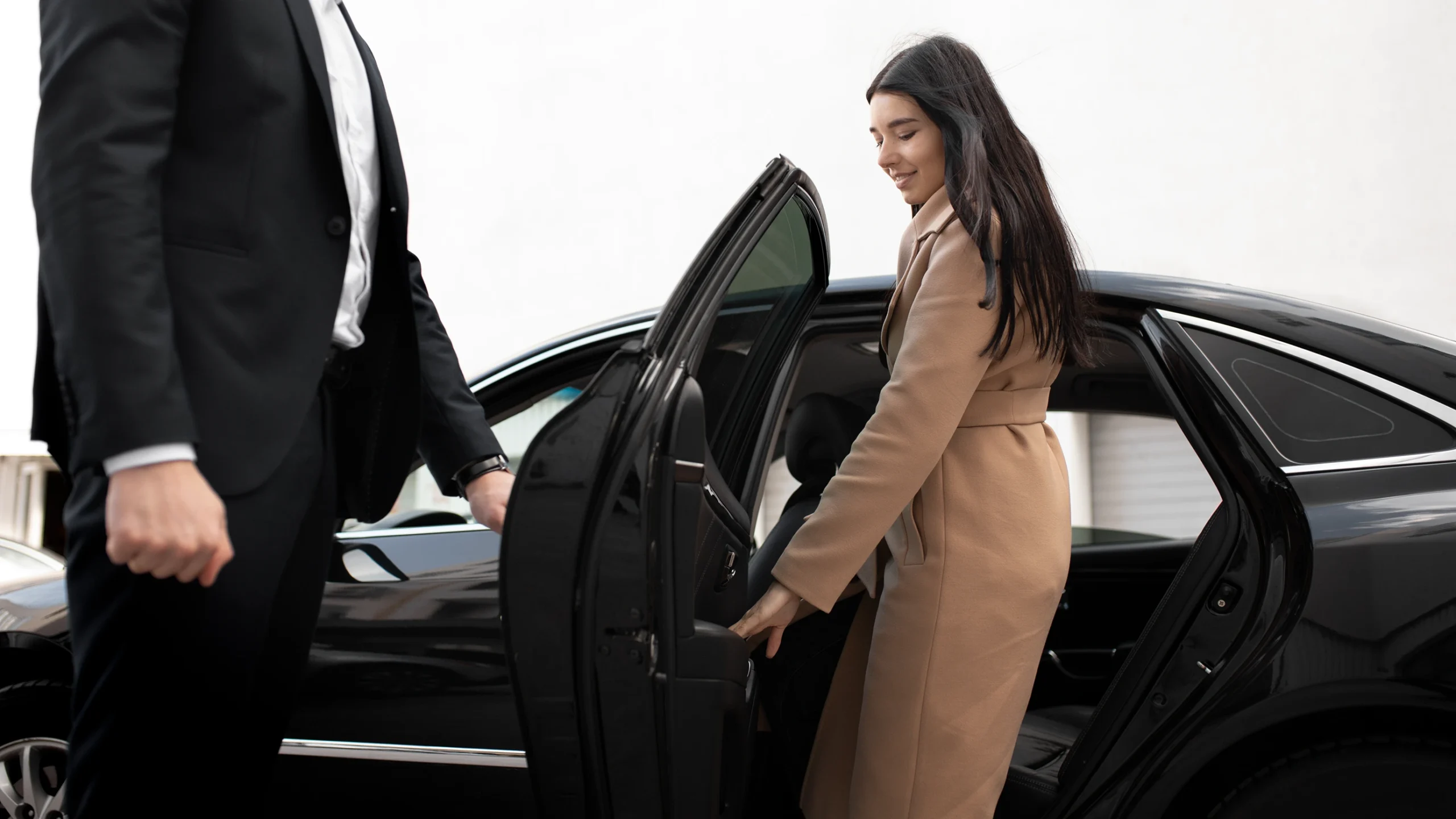 Reliable airport transportation in Seattle with Allied Town Car